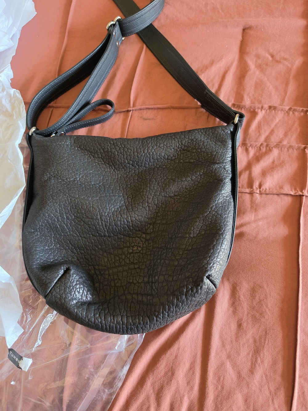 Rough & Tumble Black Pebbled Lamb XS Hobo NEW - Picture 3 of 6